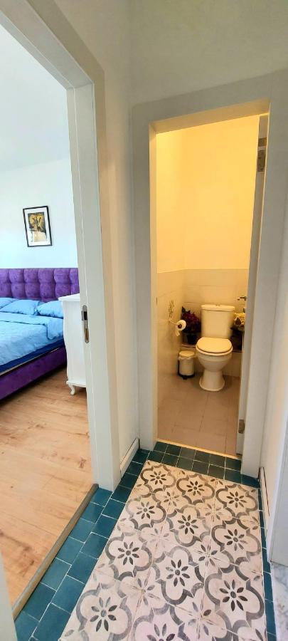 Eilat Octopus Apartment - אילת אוקטופוס -שני חדרים וסלון, בריכה בקיץ Eksteriør bilde